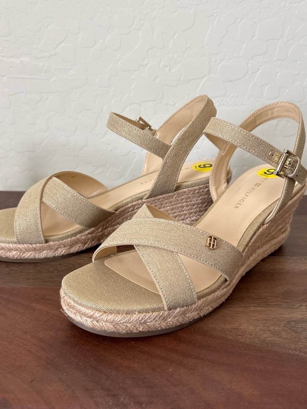 New without tag Tommy Hilfiger Champagne Gold Espadrille Wedge Sandals. 9